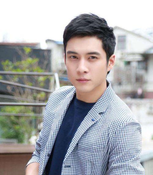 娱乐吃瓜君彭冠英蔡文静